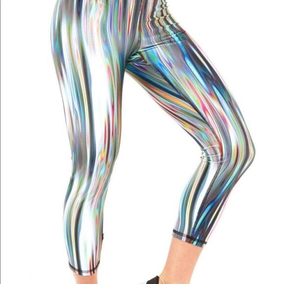 Terez Performance Leggings Watercolor Stripes Size X-Small Crop - Picture 11 of 14
